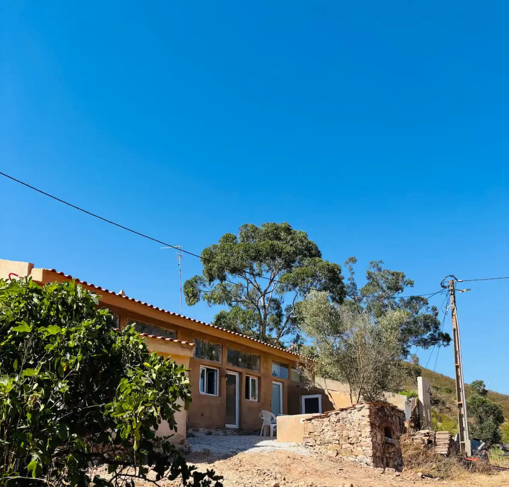 5208e00e-cc66-48ba-ae9b-e3d2415848dc